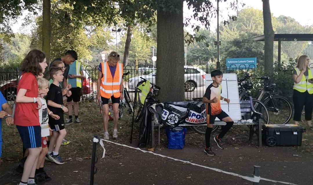 Warm UP Volunteering At Junior Parkrun In Leicester